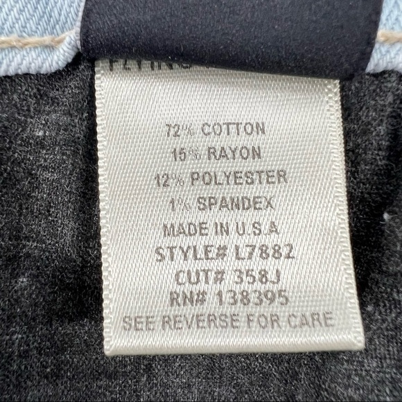 Flying Monkey Platinum Distressed Denim Skinny Jeans Size 28 Women’s - Picture 6 of 7